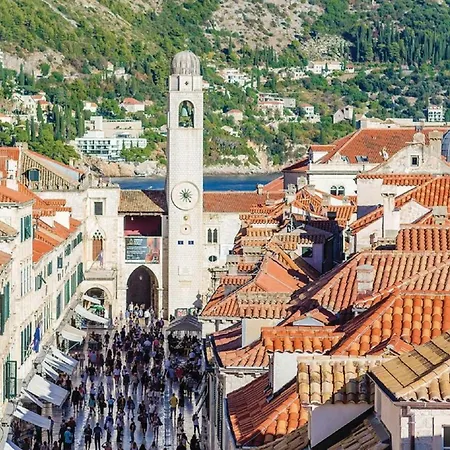 Luka * Dubrovnik